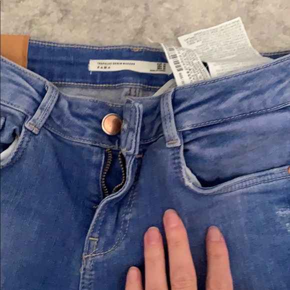 Zara light blue jeans size 04 - Picture 2 of 5